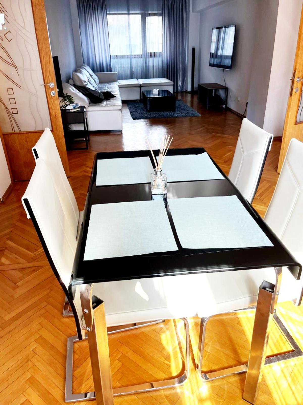 Romana 100 Sqm Deluxe Apartament Букурещ Екстериор снимка